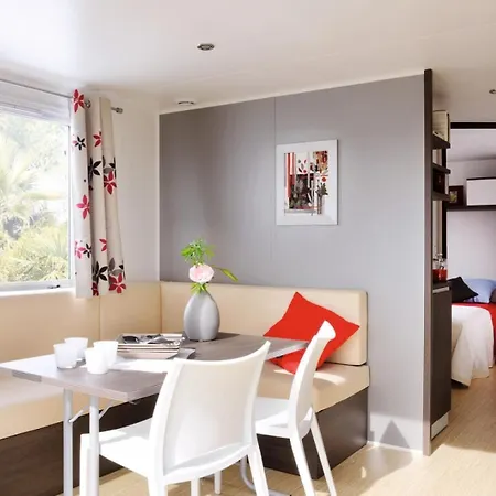 אתר קמפינג Zecamping 3 Animaux Acceptes Et Terrain De Tennis Tibiran-Jaunac