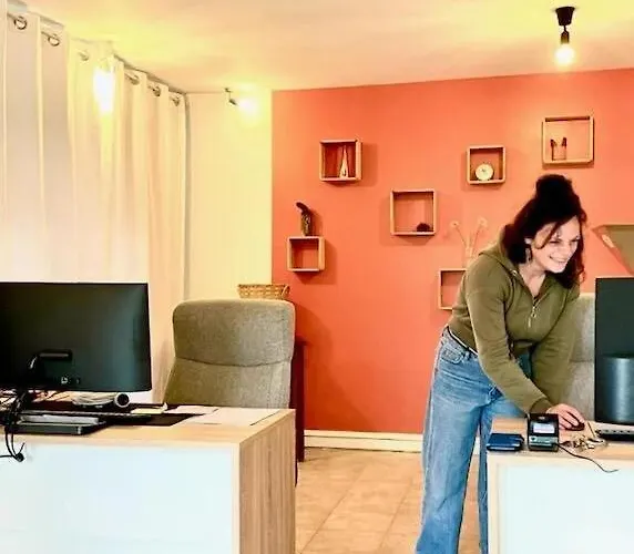 אתר קמפינג Zecamping 3 Animaux Acceptes Et Terrain De Tennis