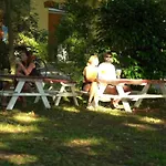 Campingplads Zecamping 3 Animaux Acceptes Et Terrain De Tennis 3*