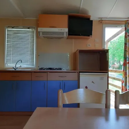 3 Etoiles - Ccbfaig مكان تخييم Tibiran-Jaunac