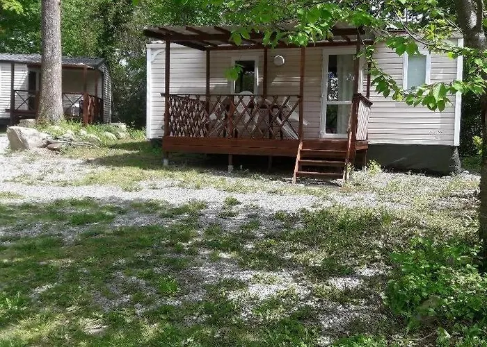 캠프장 Zecamping 3 Animaux Acceptes Et Terrain De Tennis Tibiran-Jaunac